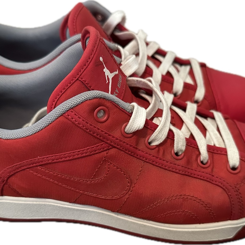 Jordan Sky High Retro TXT Low - Red - Size 10.5